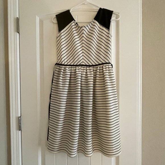 Speechless Dresses & Skirts - Speechless